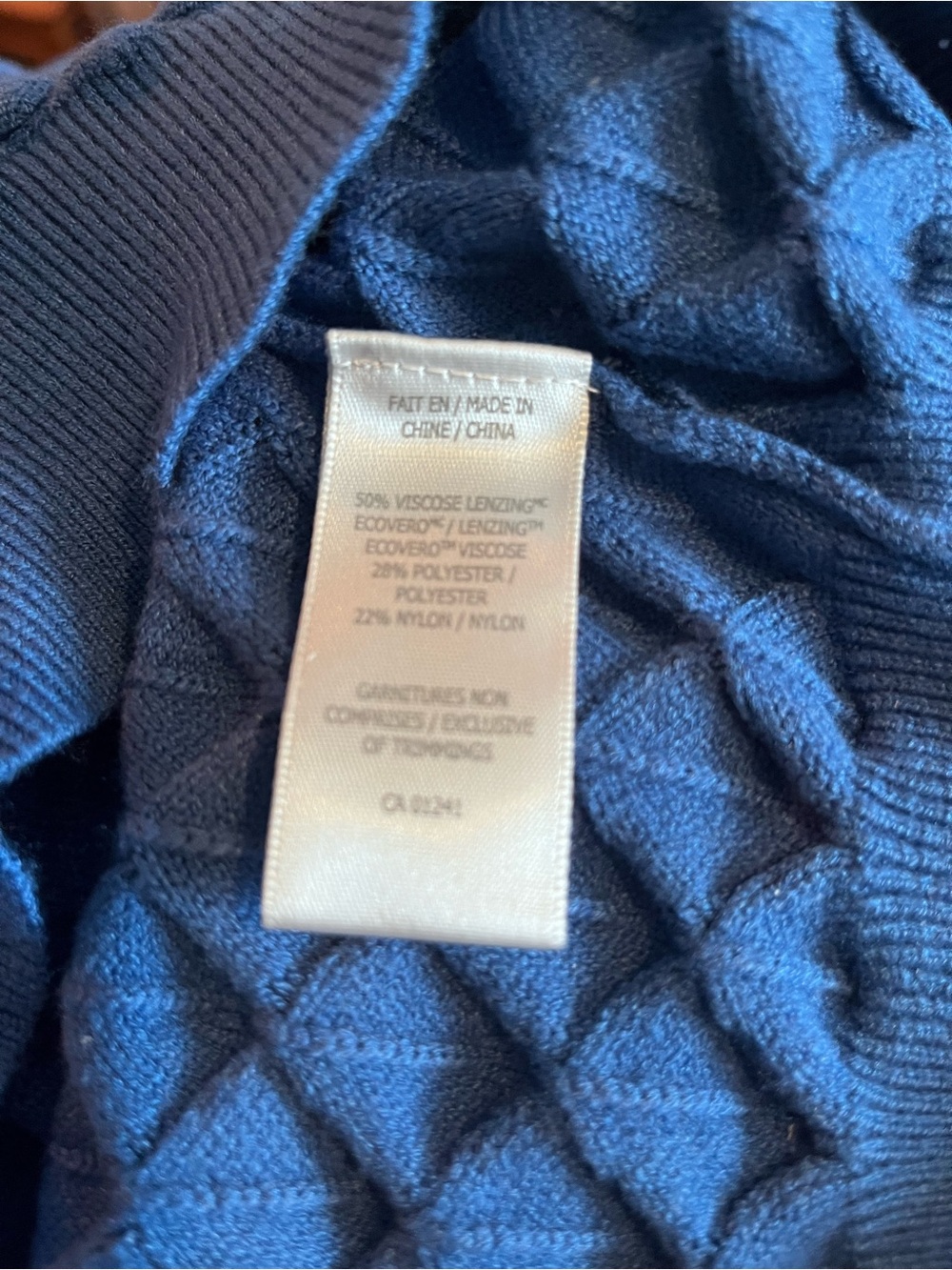 Contemporaine Simons Viscose Blue Textured Puff Sleeve Sweater L - Picture 9 of 9